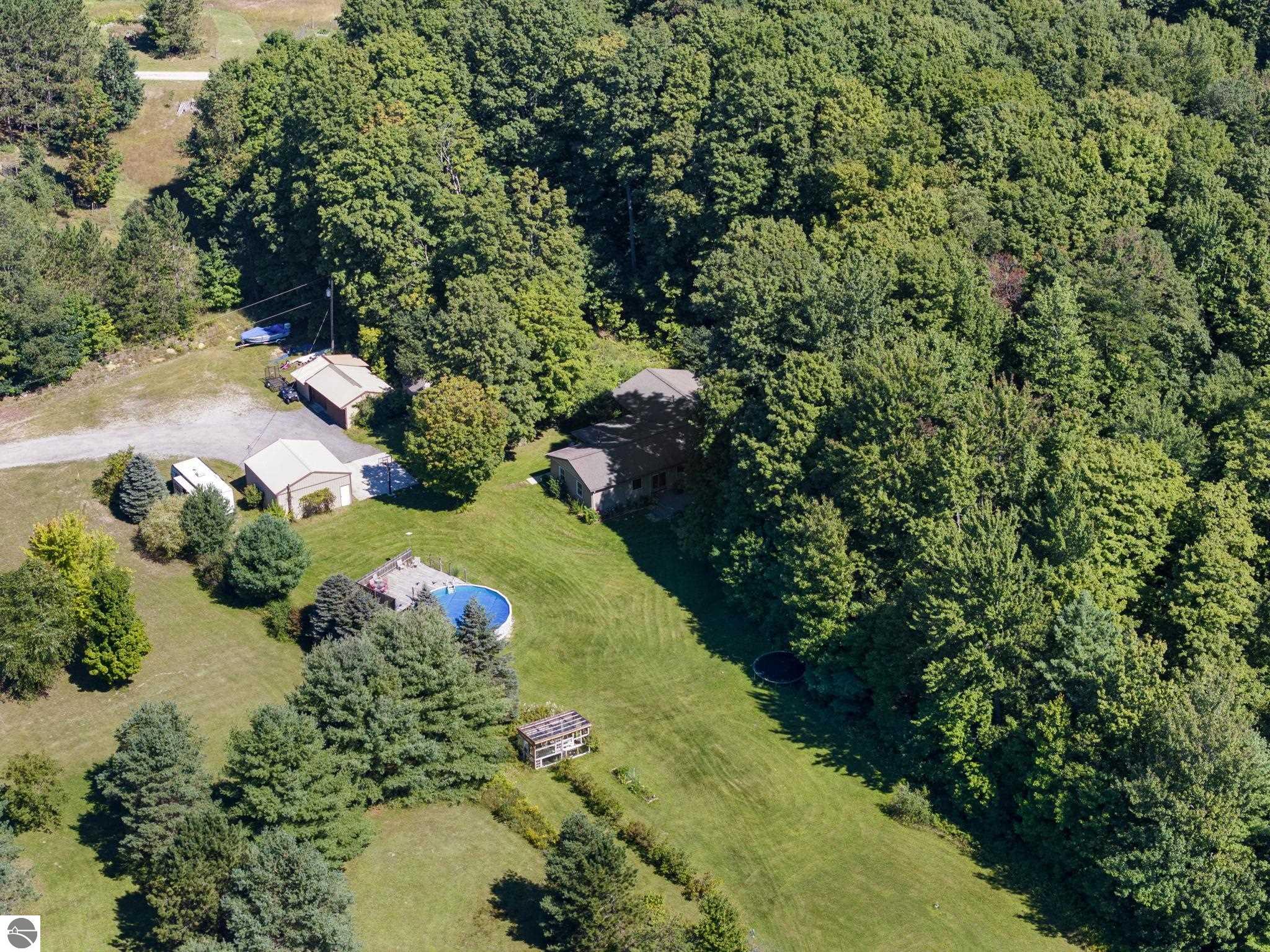 5275 Pierce Road
