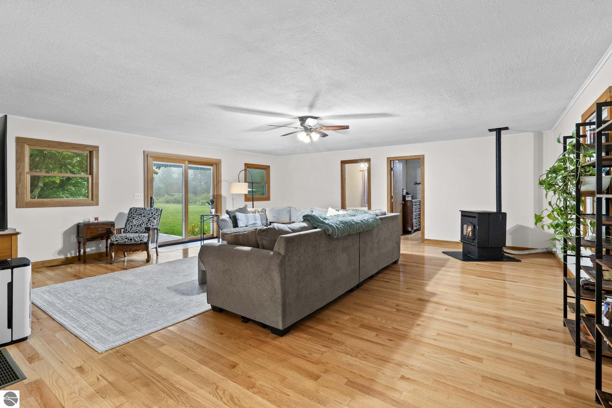 5275 Pierce Road