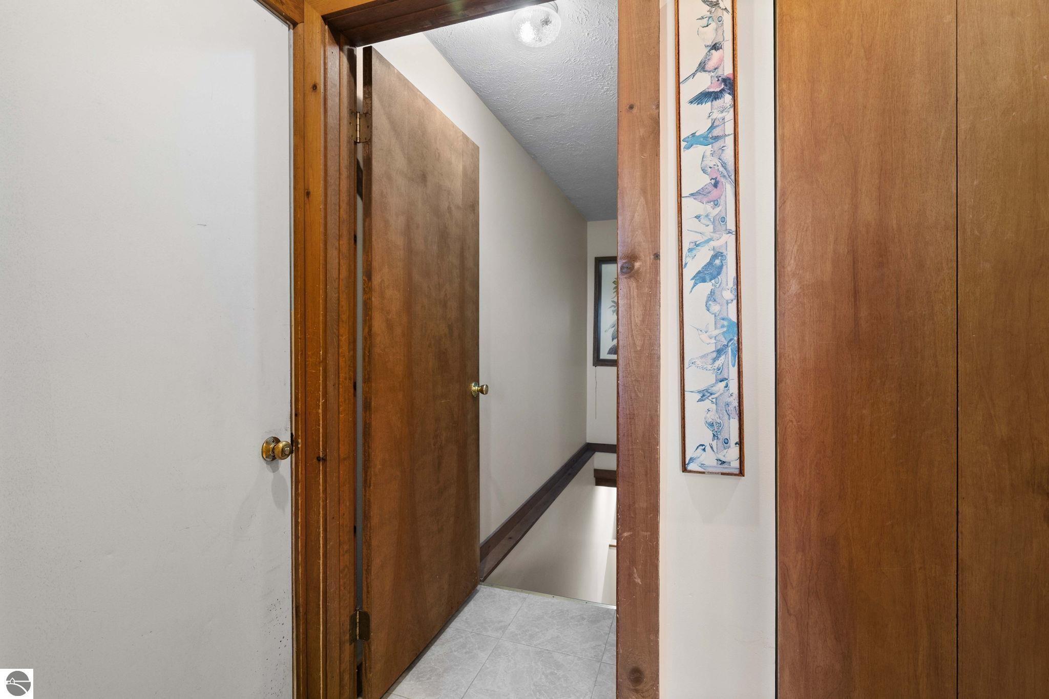 6420 N Manitou Trail