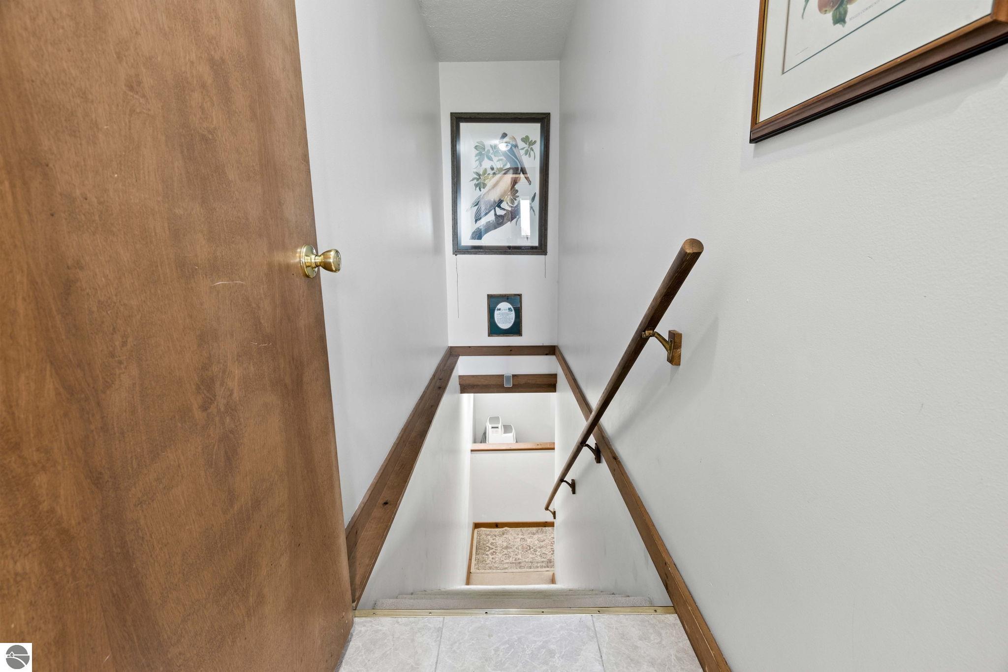 6420 N Manitou Trail