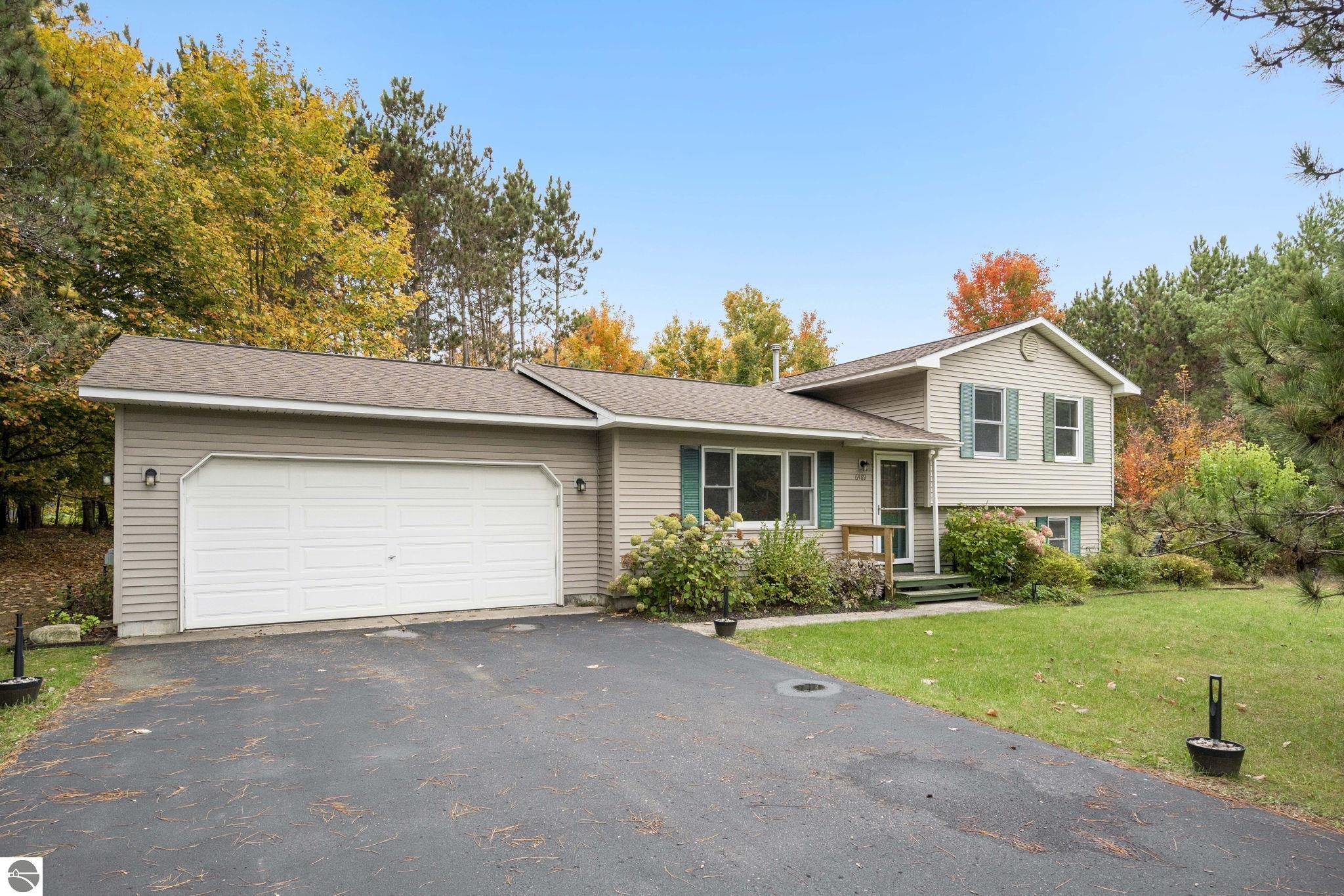 6489 Elk View Drive
