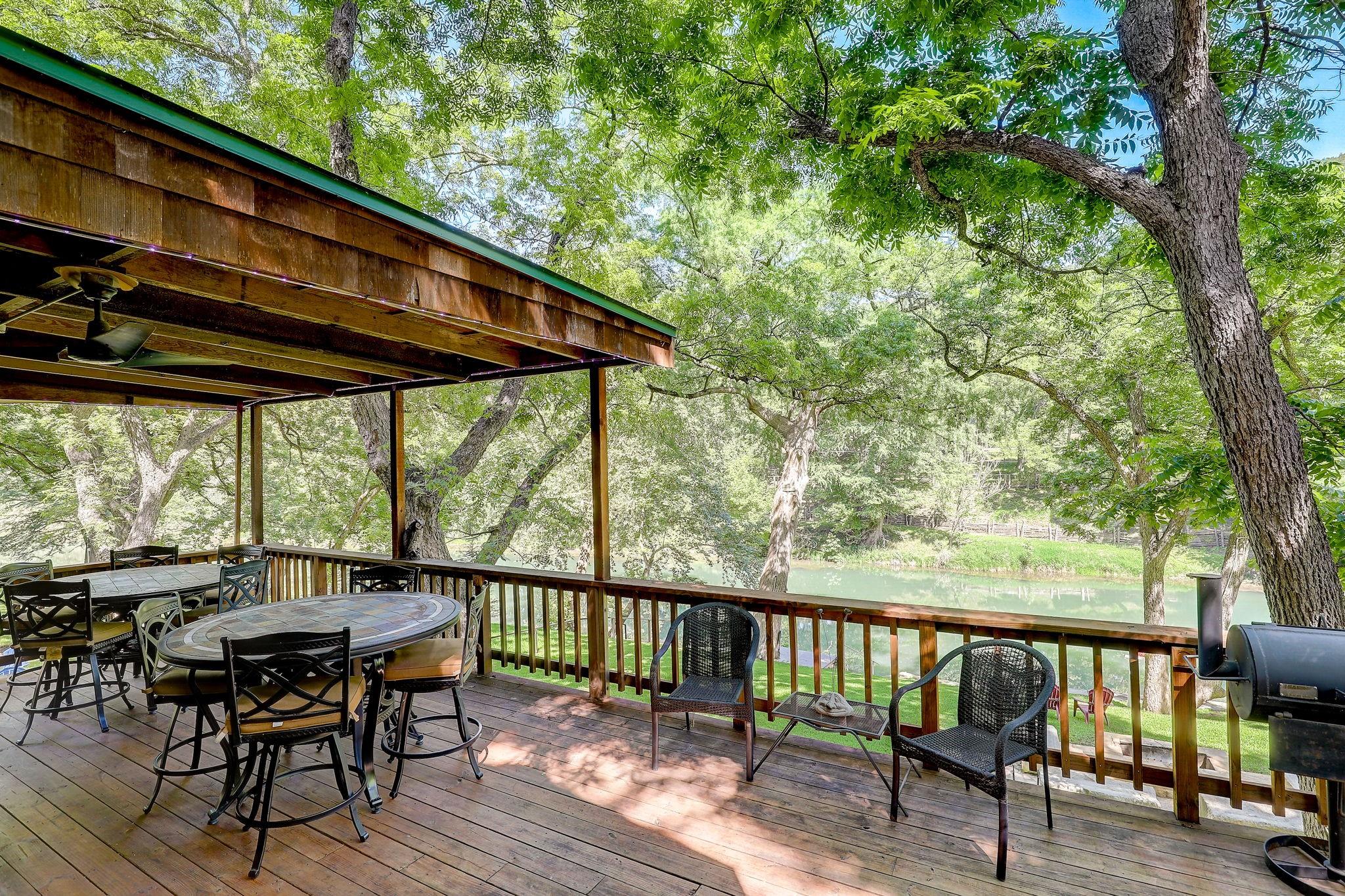 1806 Ponderosa Drive