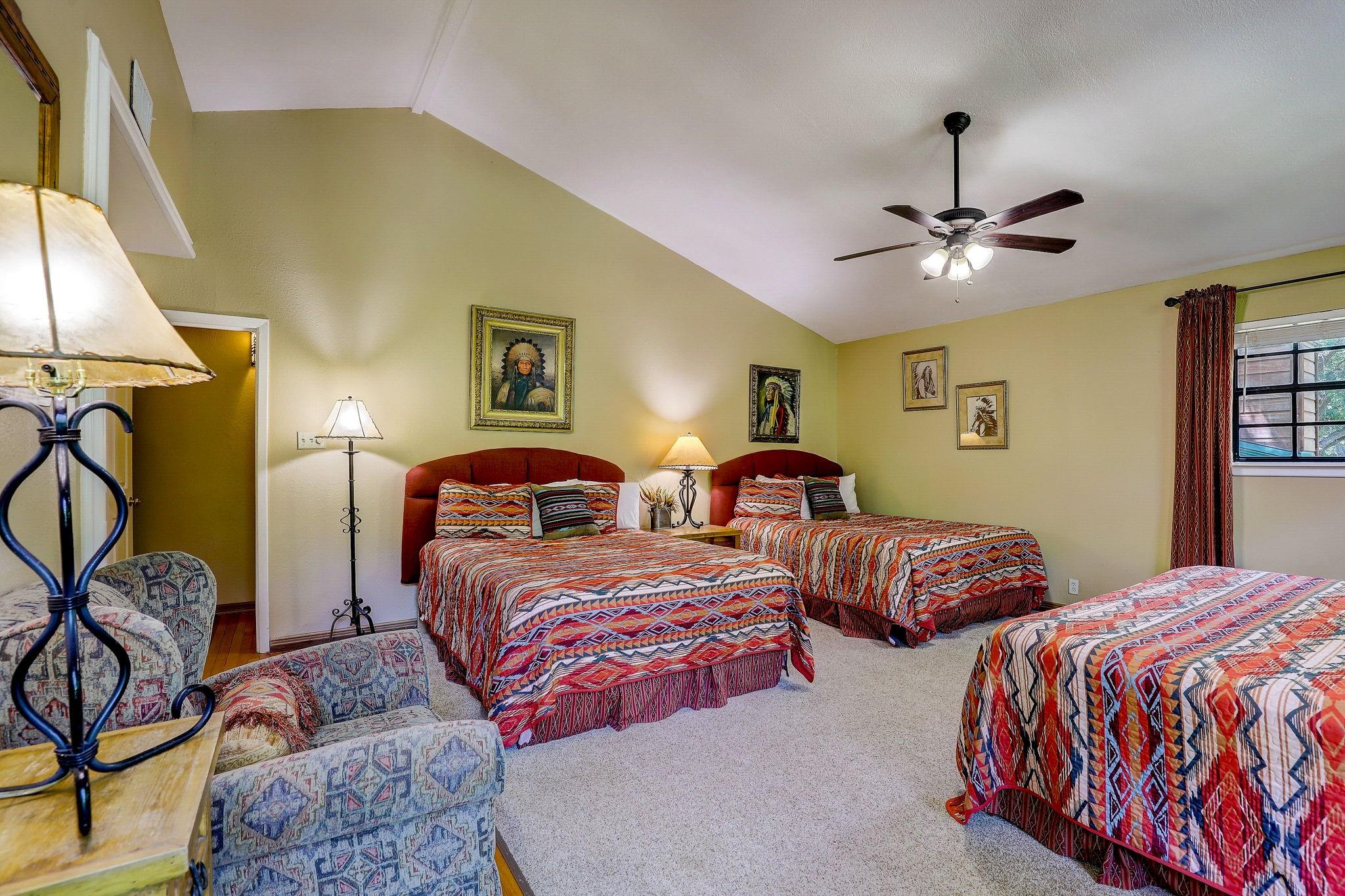 1806 Ponderosa Drive