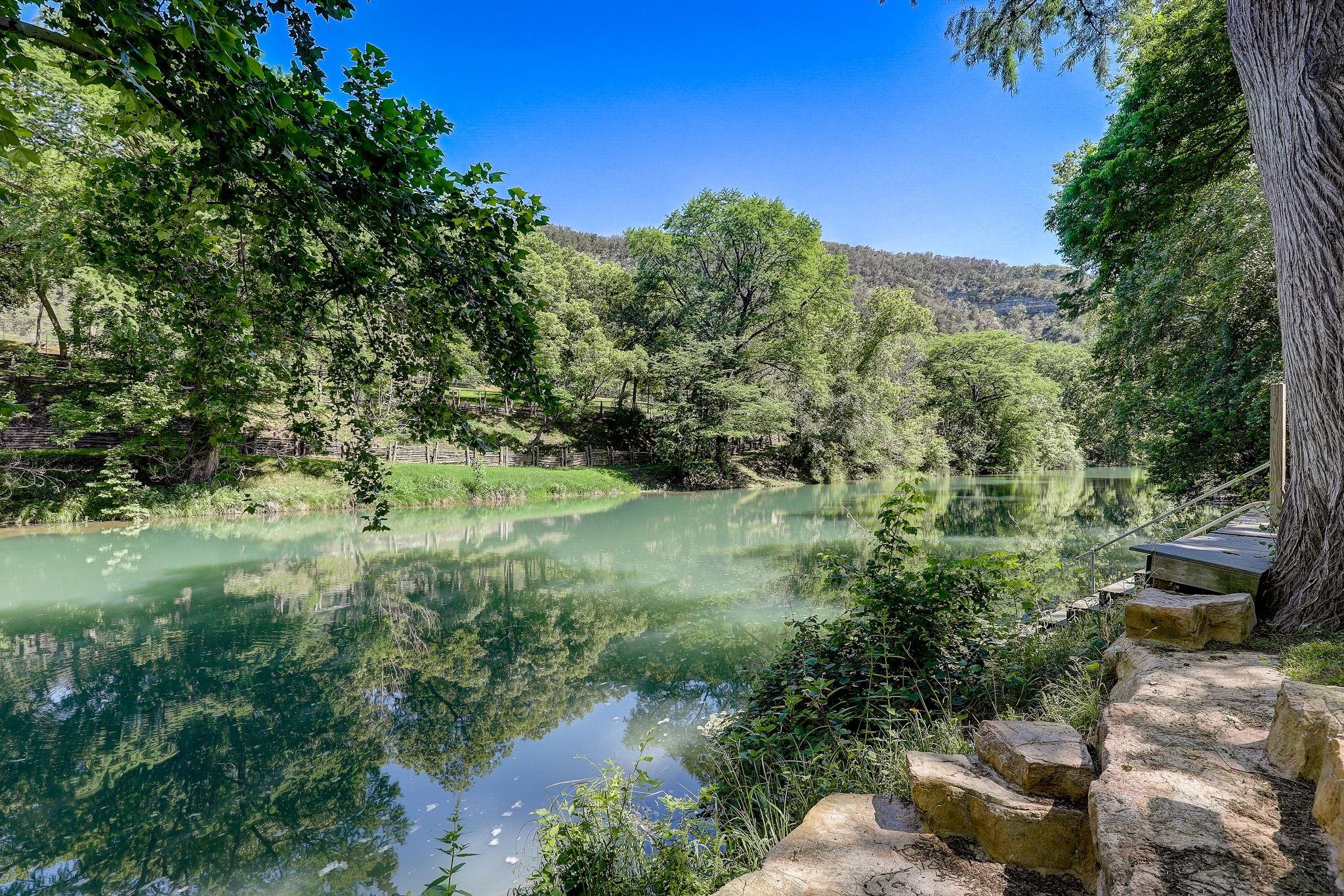 1806 Ponderosa Drive