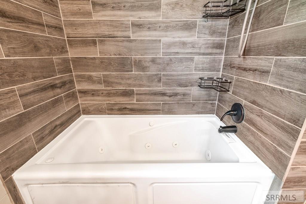 3591 Swan Valley Hwy