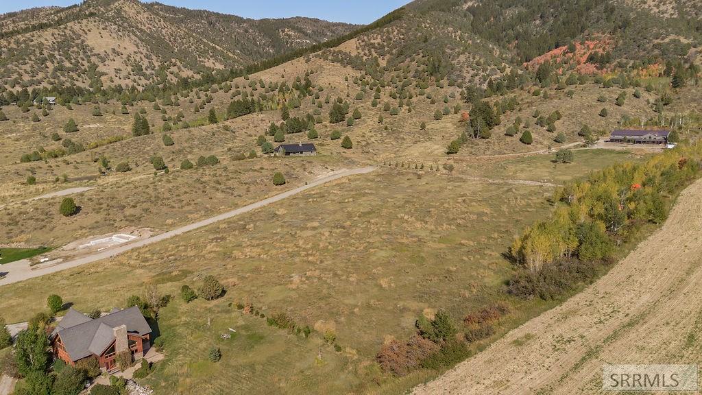 176 Elk Path