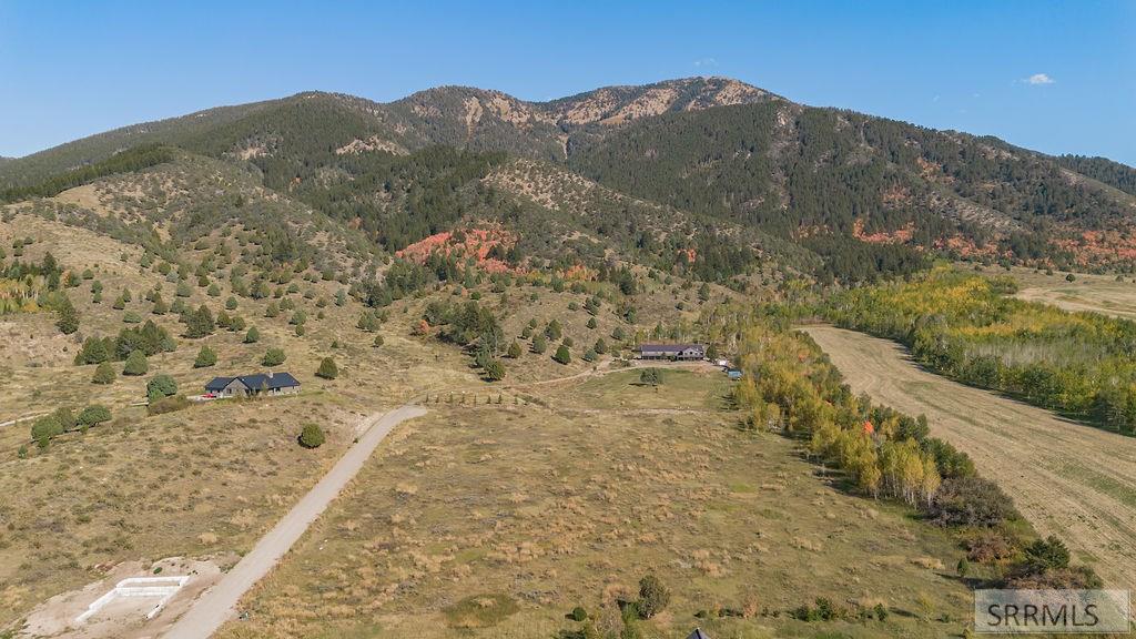 176 Elk Path
