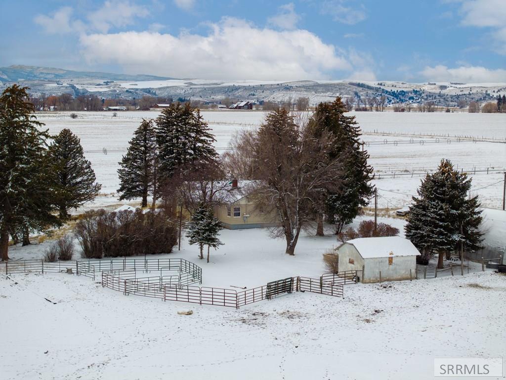 2226 Irwin North Road