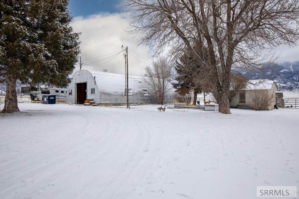 2226 Irwin North Road