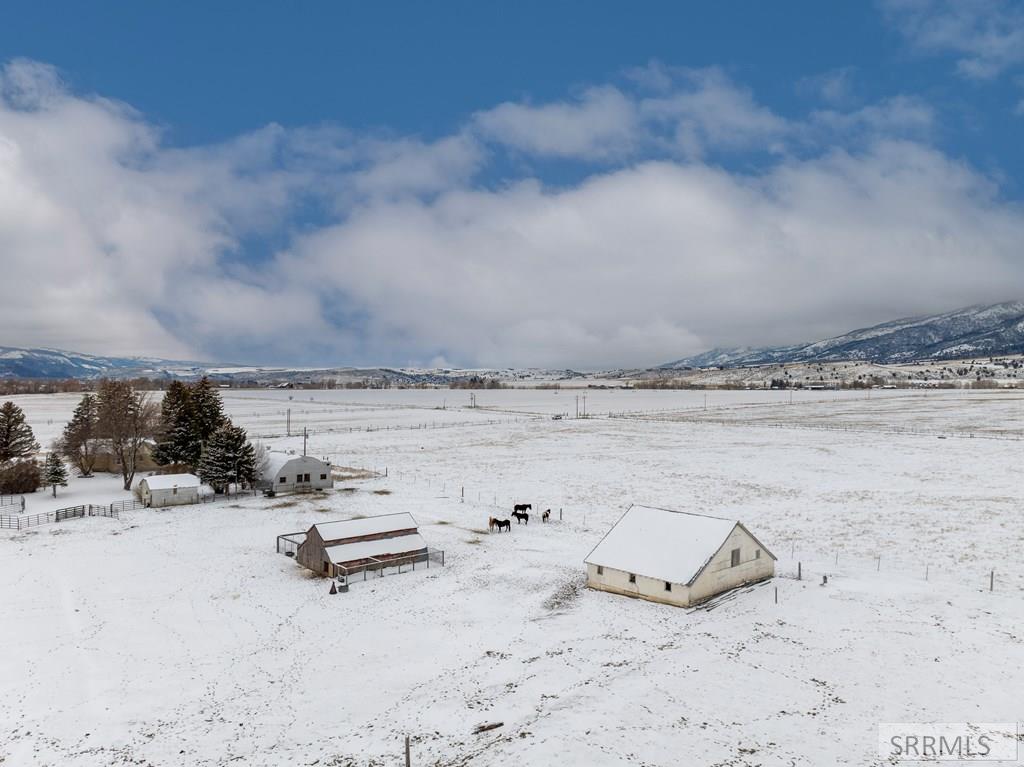 2226 Irwin North Road