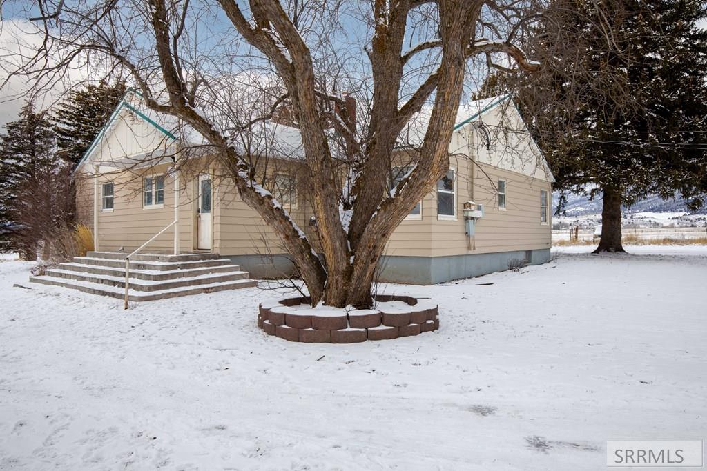 2226 Irwin North Road