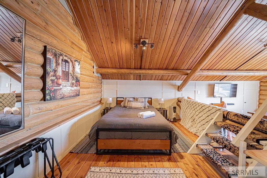 607 Shady Lane