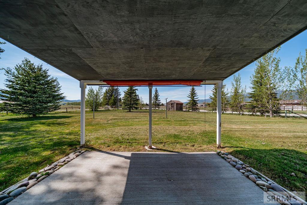 16 Jackalope Drive