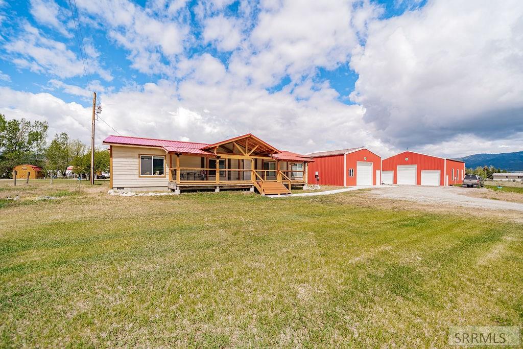 561 Irwin North Road