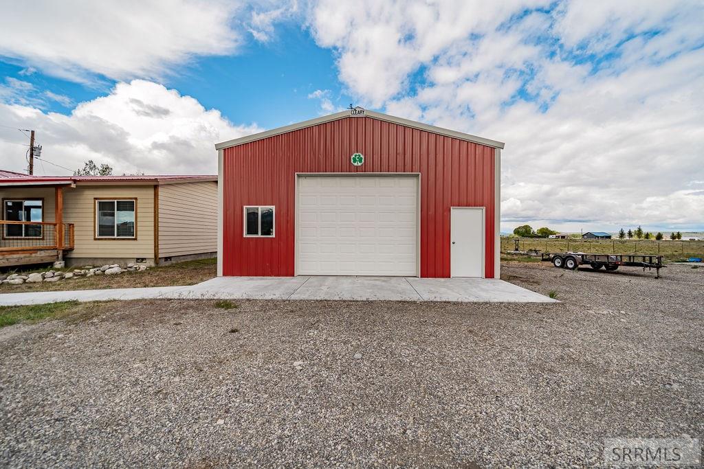 561 Irwin North Road