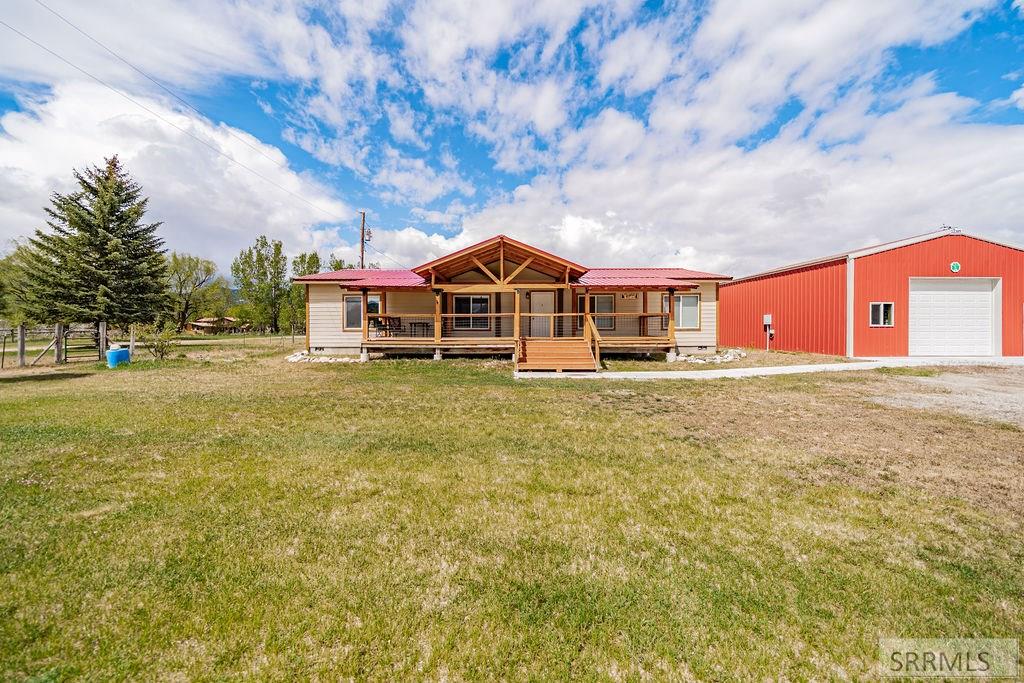 561 Irwin North Road