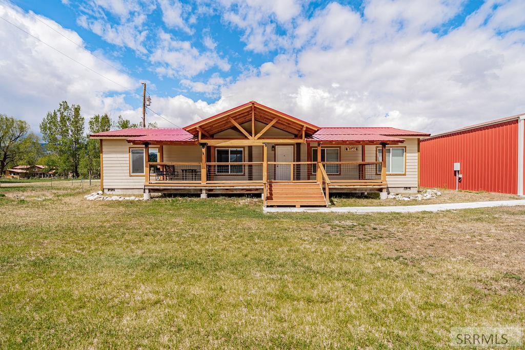 561 Irwin North Road