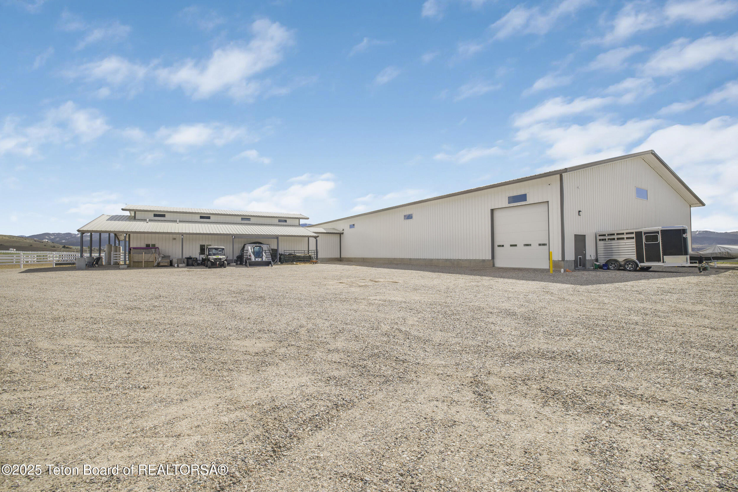 2399 CHAPEL RD Road