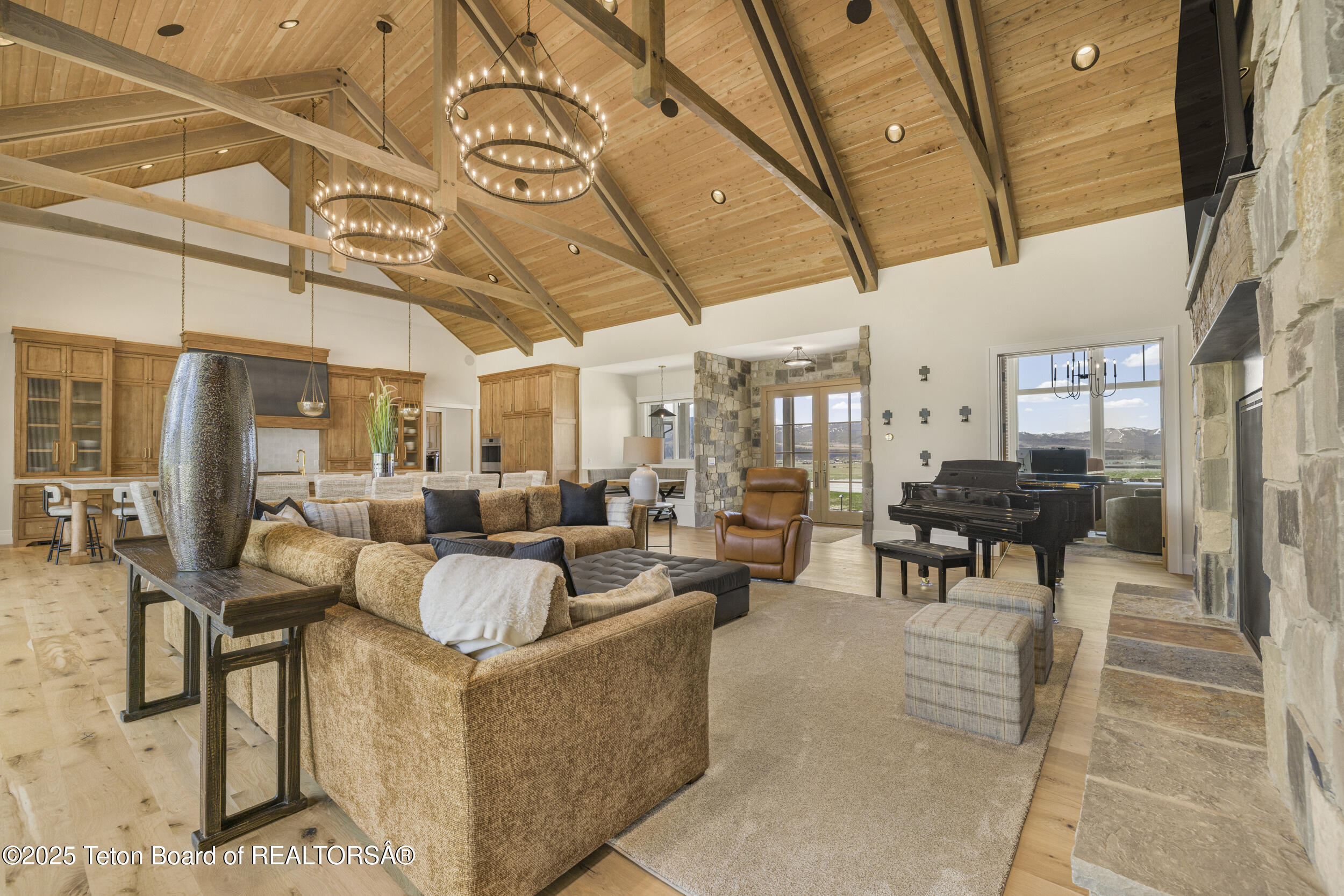 2399 CHAPEL RD Road