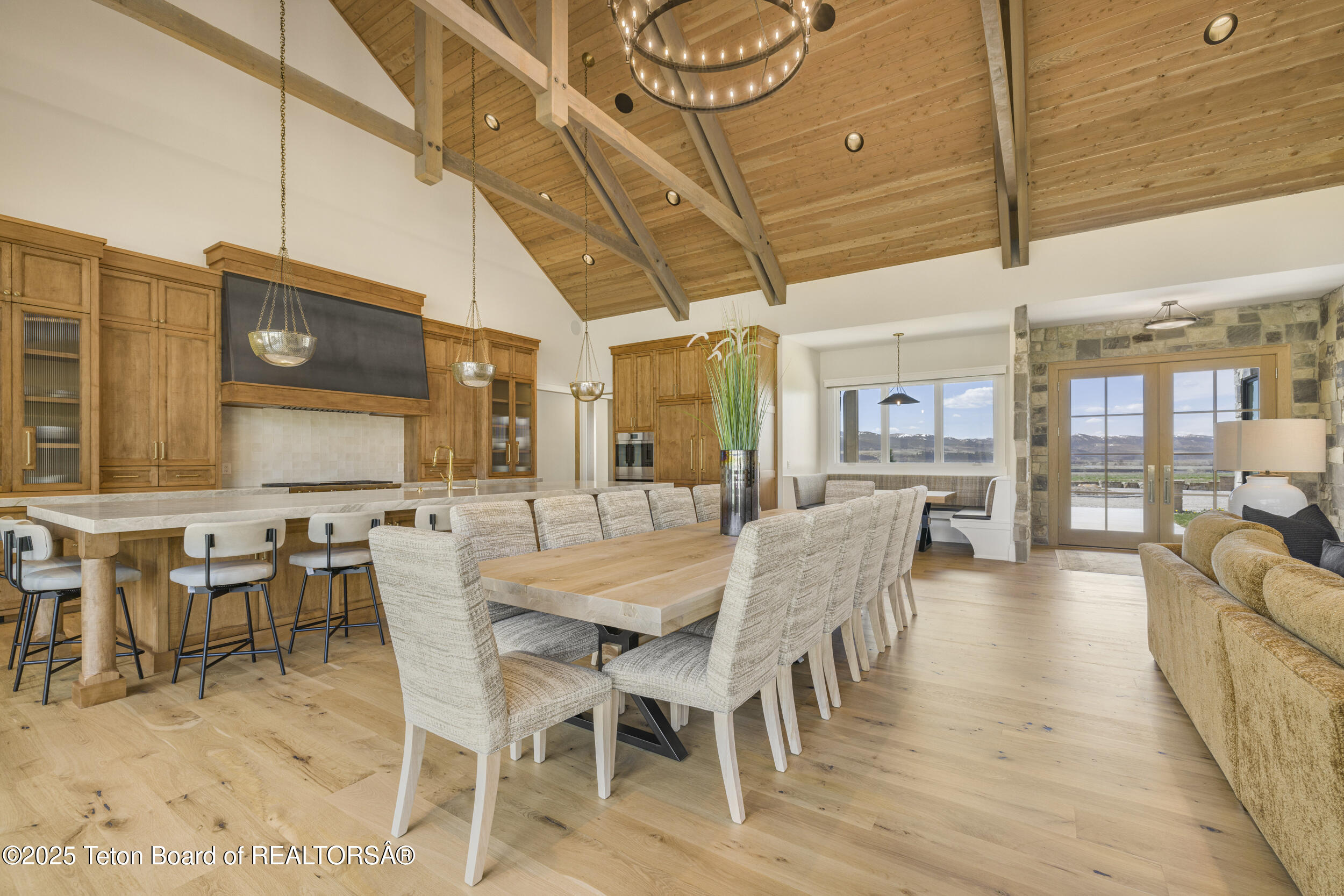 2399 CHAPEL RD Road