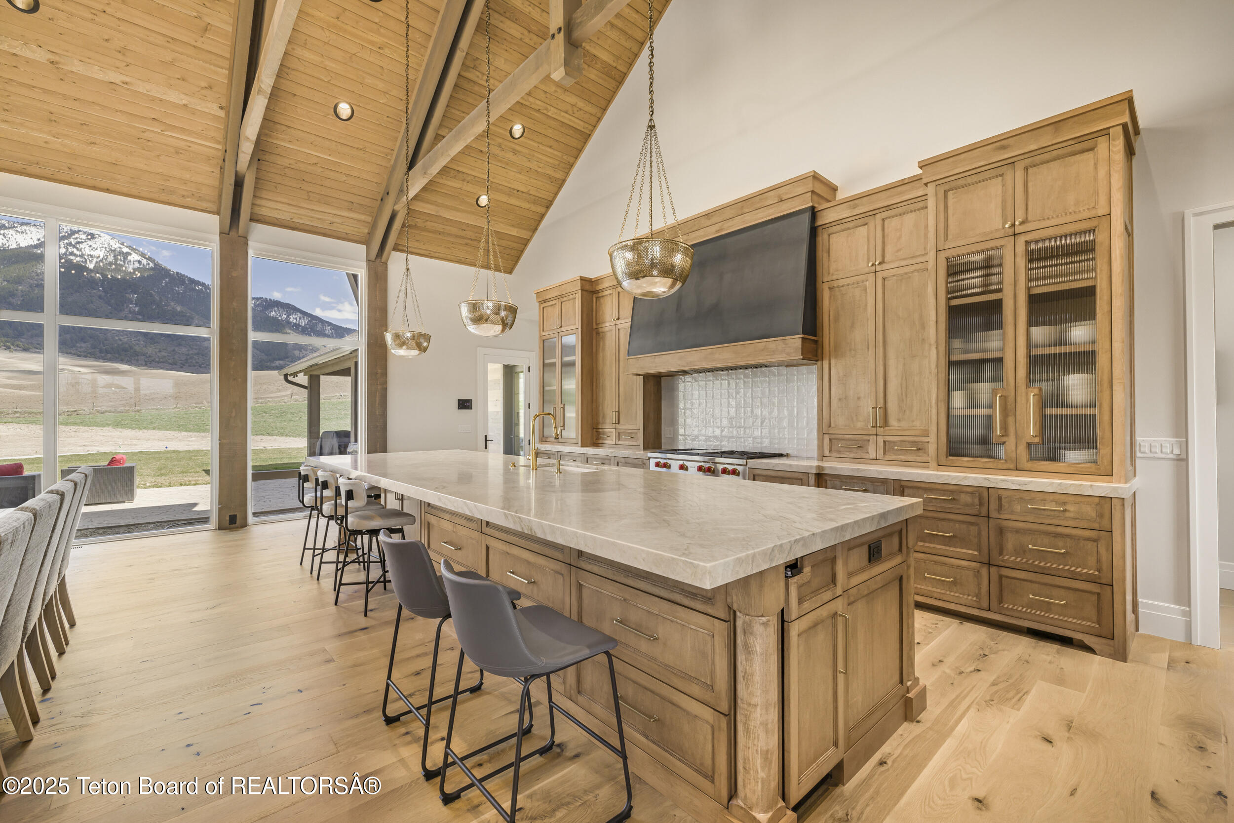 2399 CHAPEL RD Road