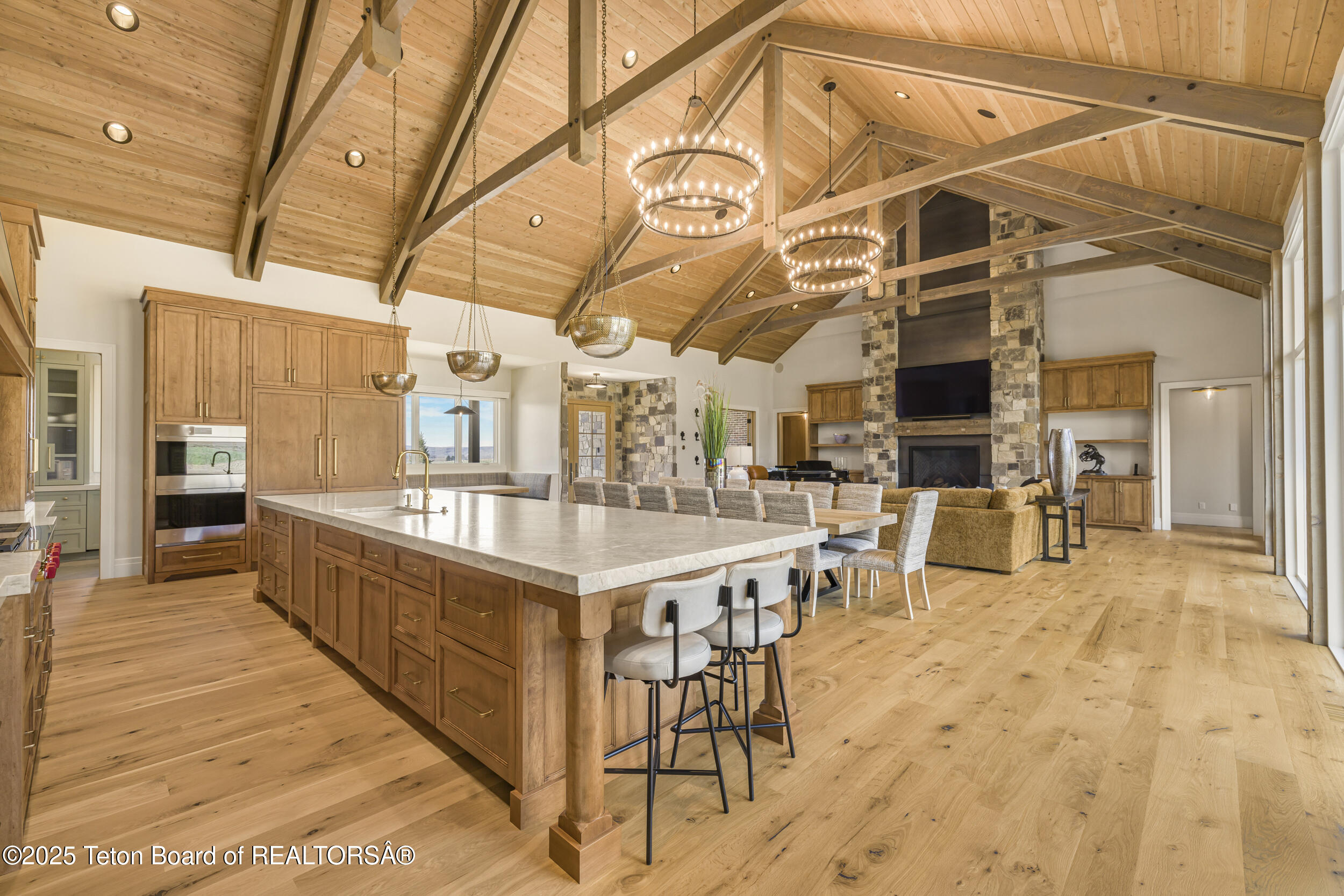 2399 CHAPEL RD Road