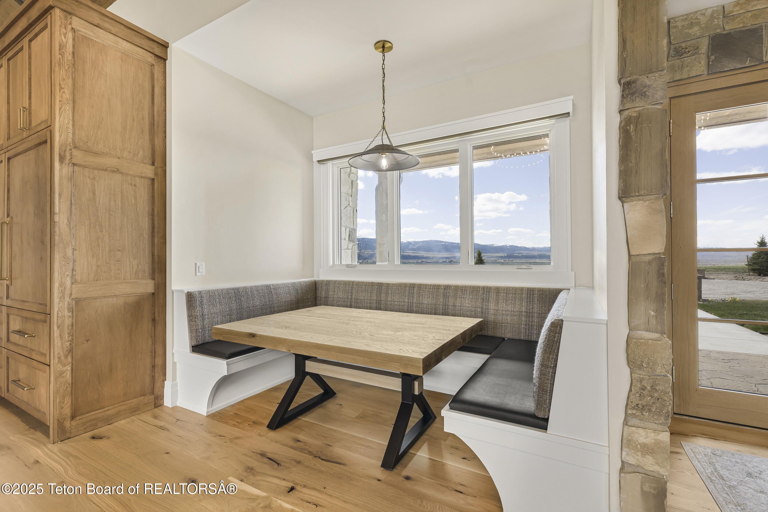 2399 CHAPEL RD Road