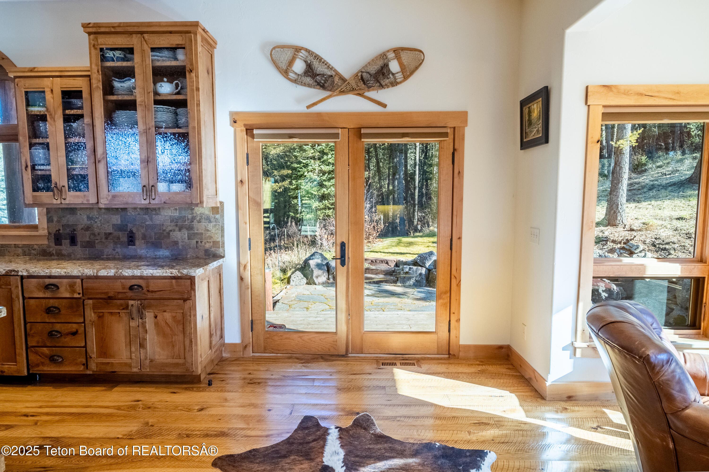 1558 TRAIL RIDGE Road