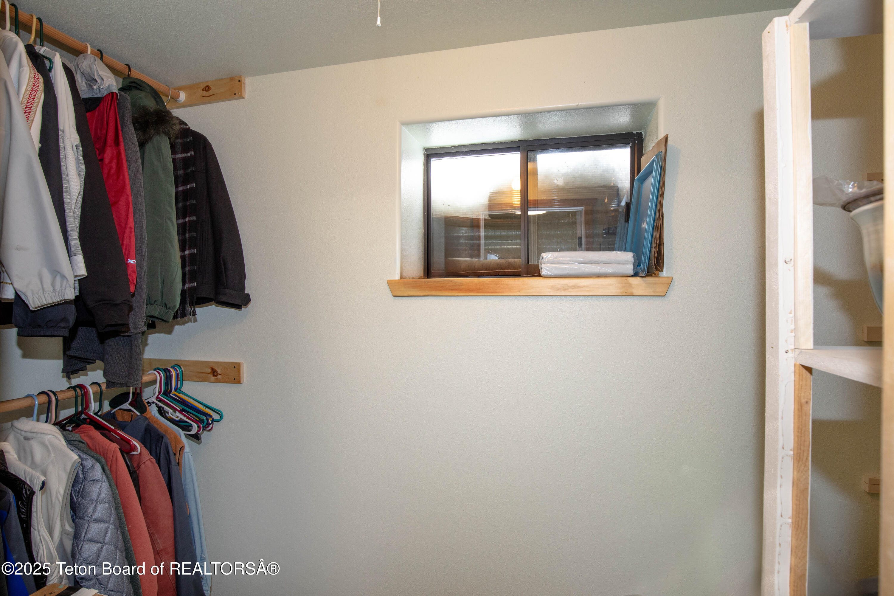 236 SUGAR LOAF Drive