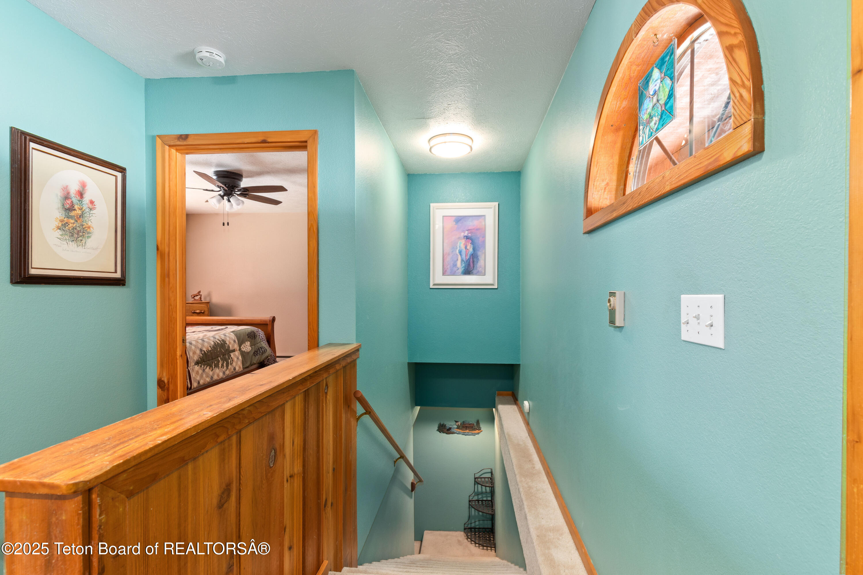 236 SUGAR LOAF Drive