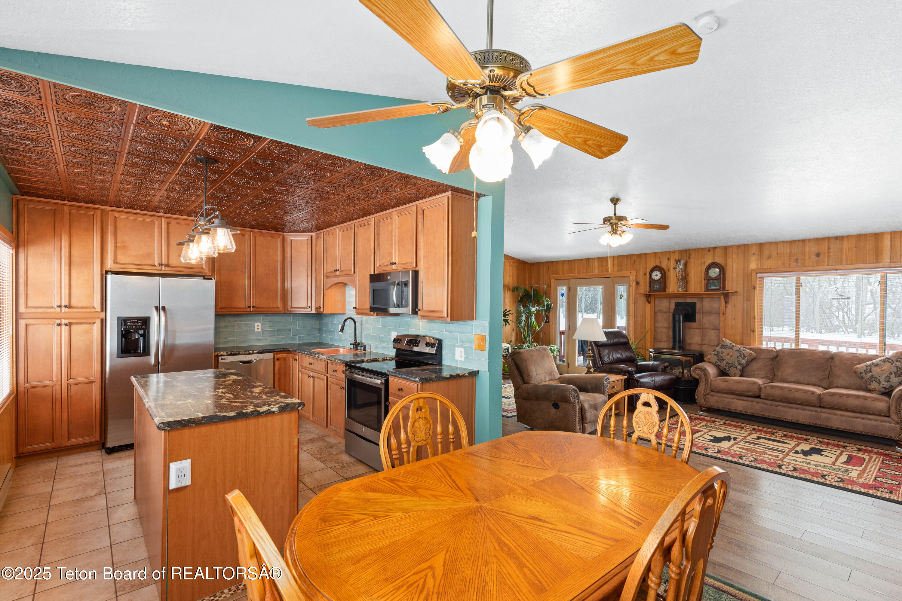 236 SUGAR LOAF Drive