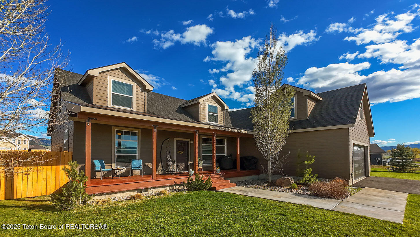 350 LITTLE GREYS LOOP