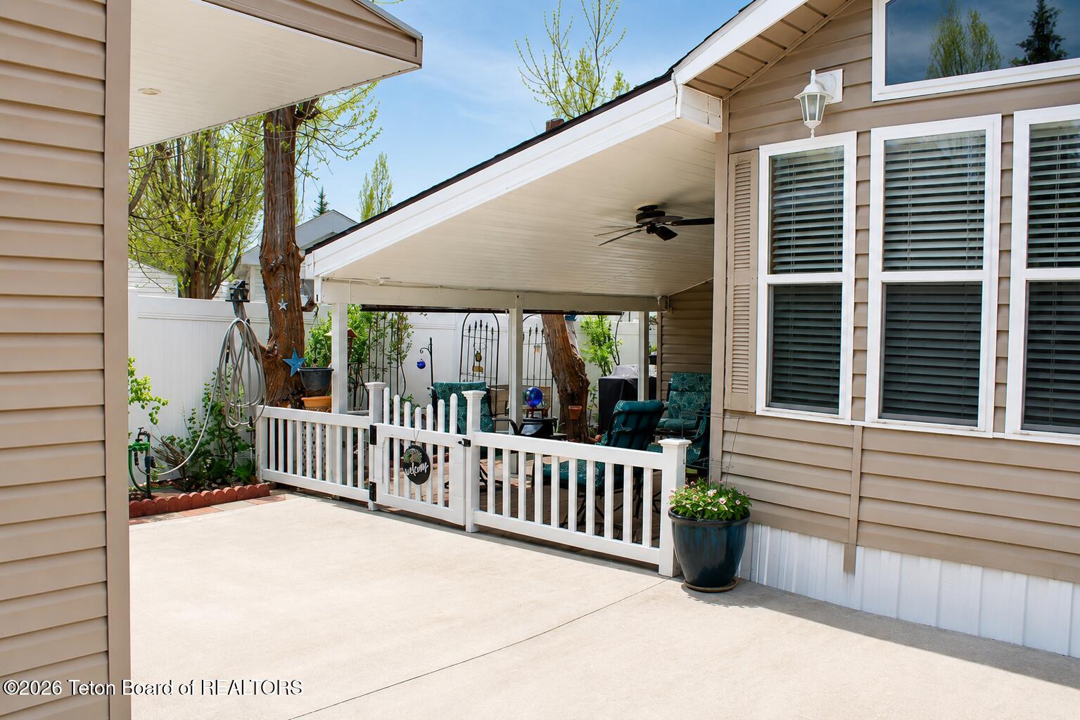 214 BUCKBOARD Drive