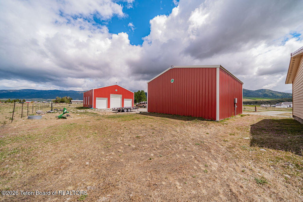 561 N IRWIN Road