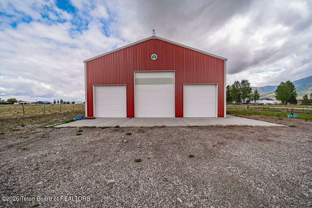 561 N IRWIN Road