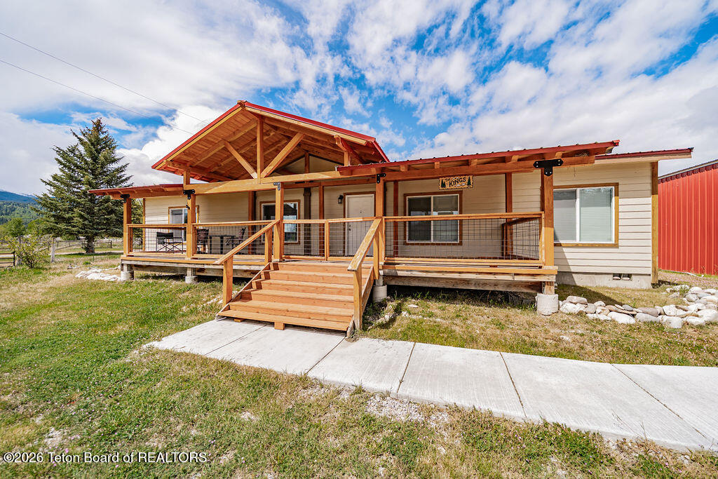 561 N IRWIN Road