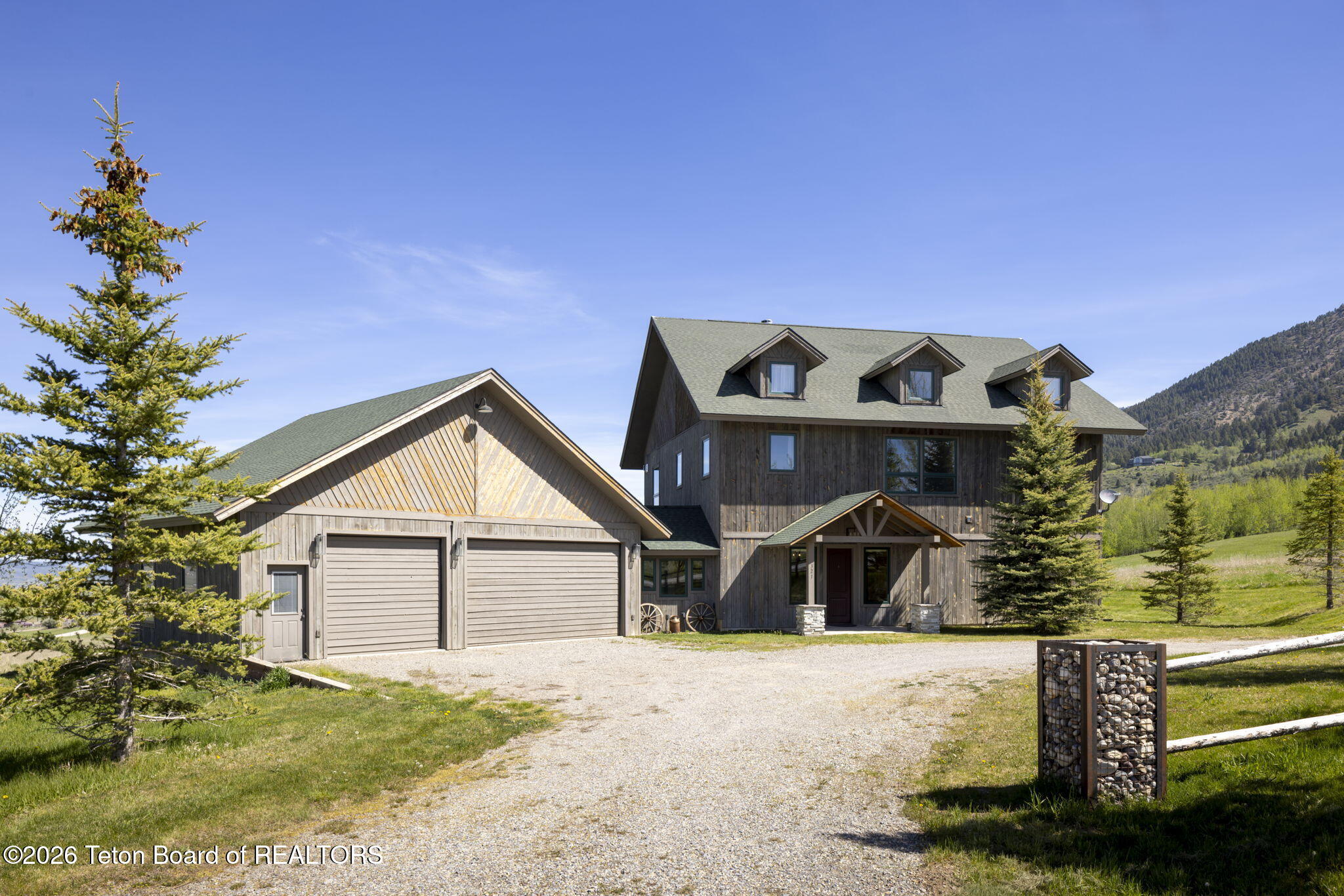 321 WESTERN SKY Drive