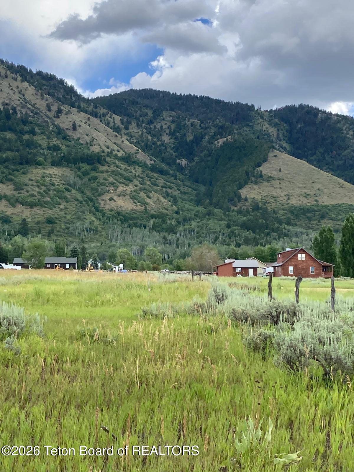 LOT 14 PONDEROSA Court