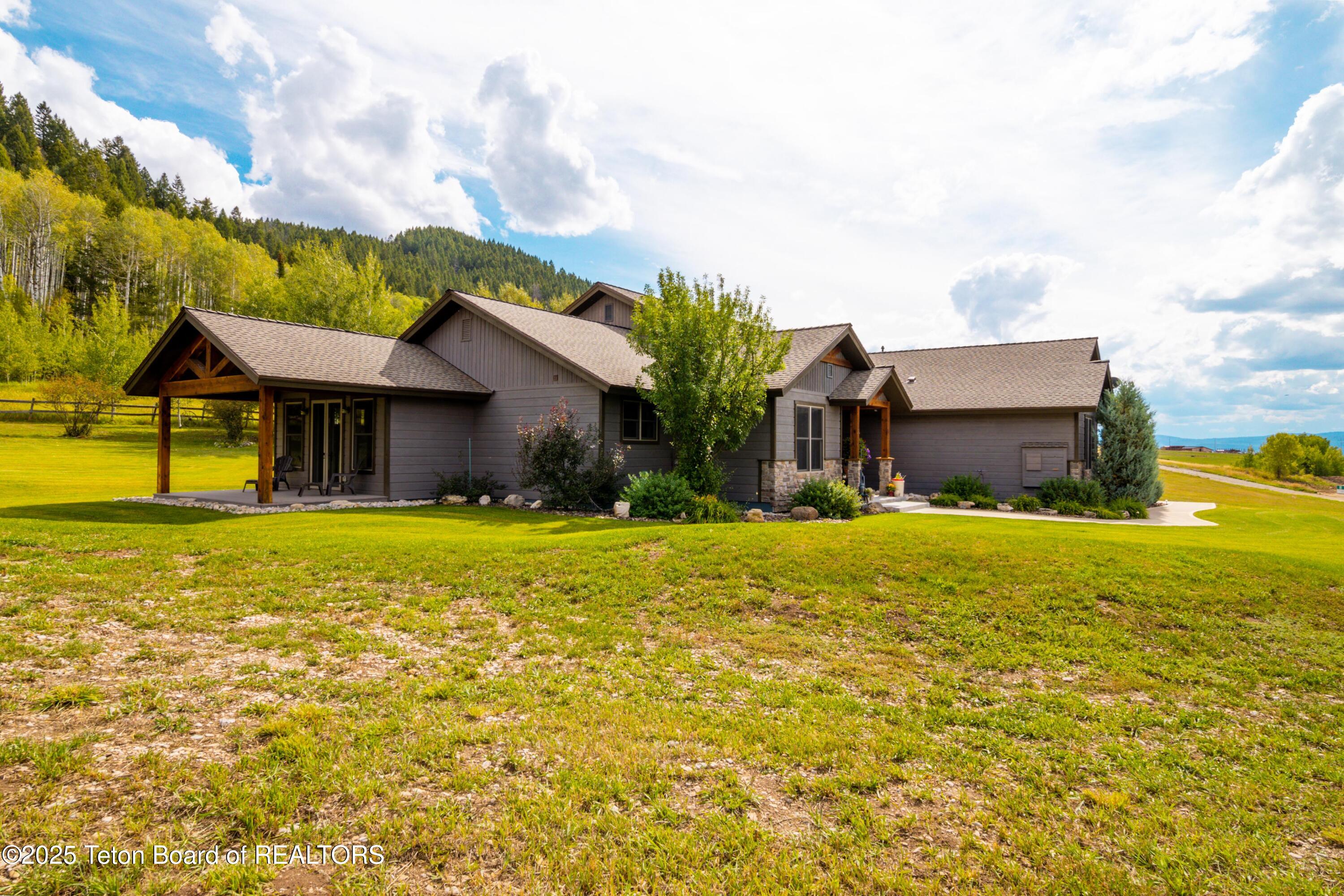 363 UPPER STEWART CREEK Road