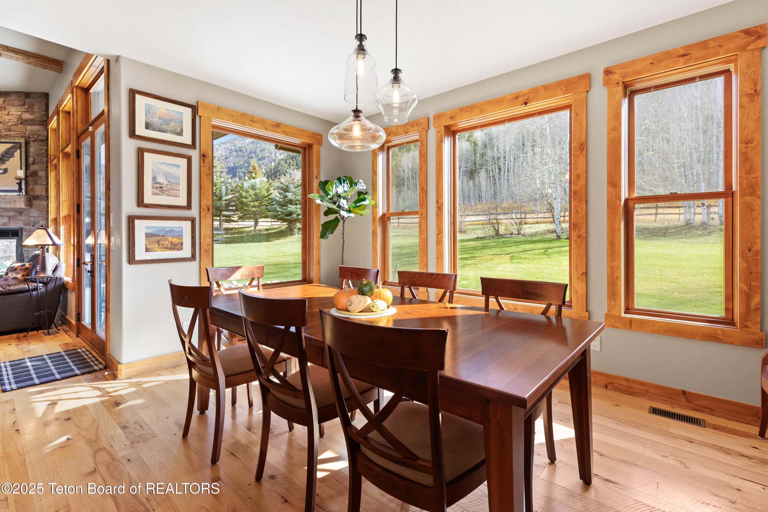 363 UPPER STEWART CREEK Road