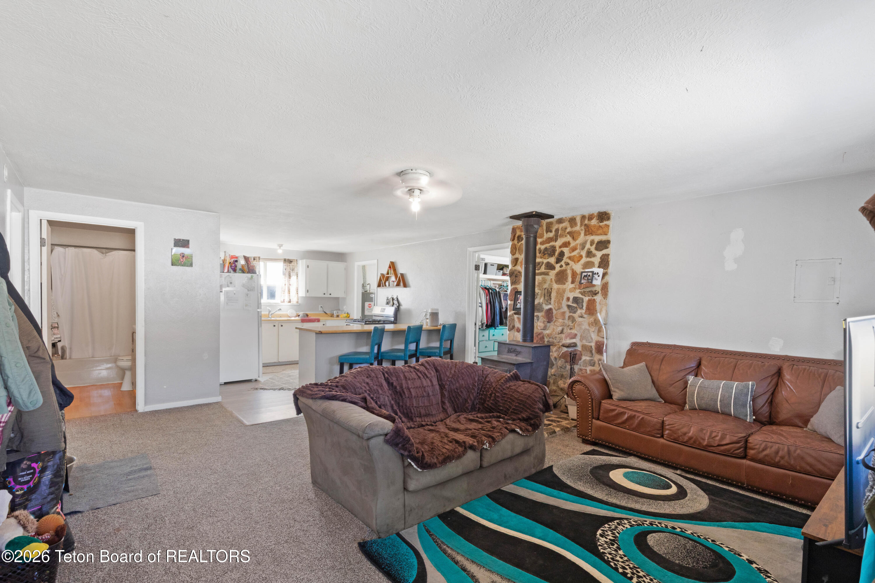 1357 MUDDY STRING Road