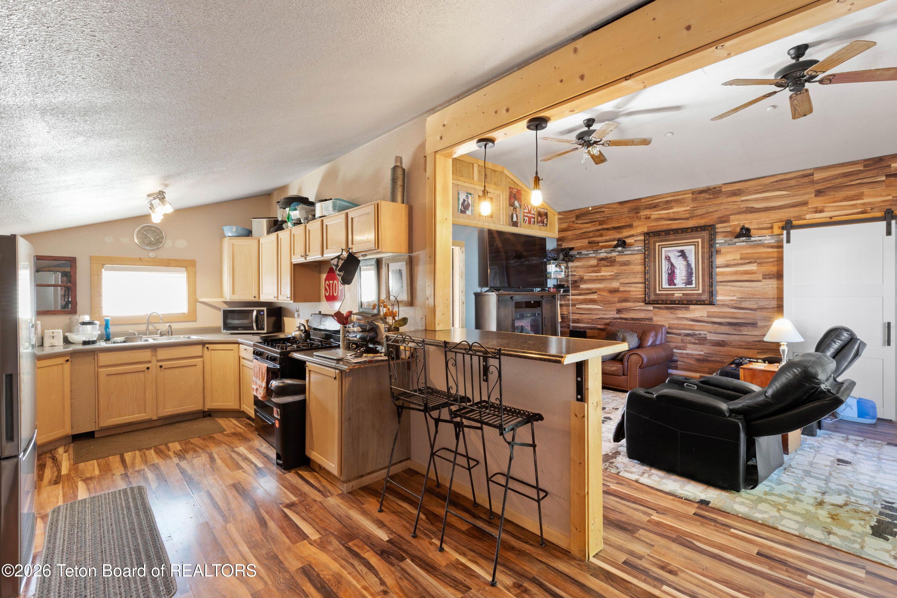 1357 MUDDY STRING Road