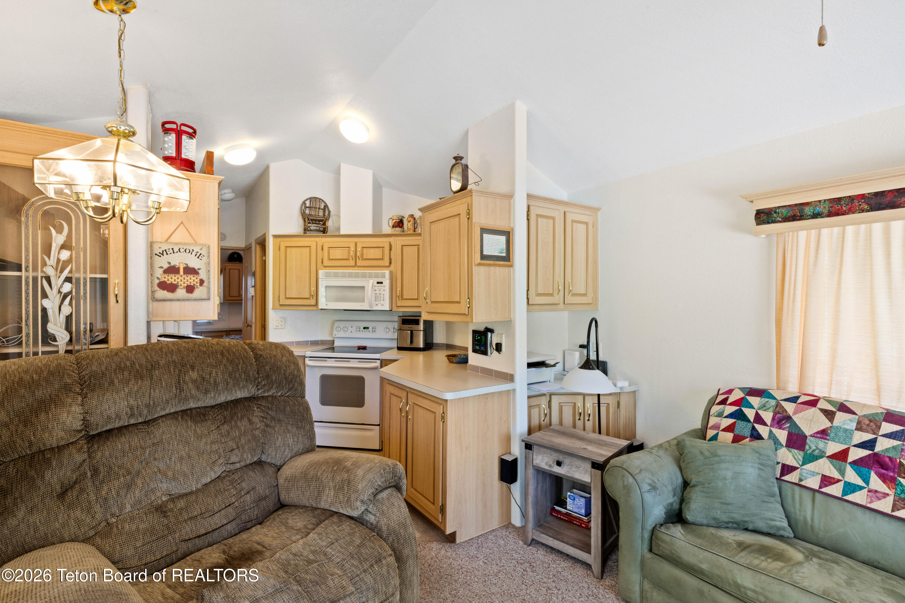 453 RIM Road