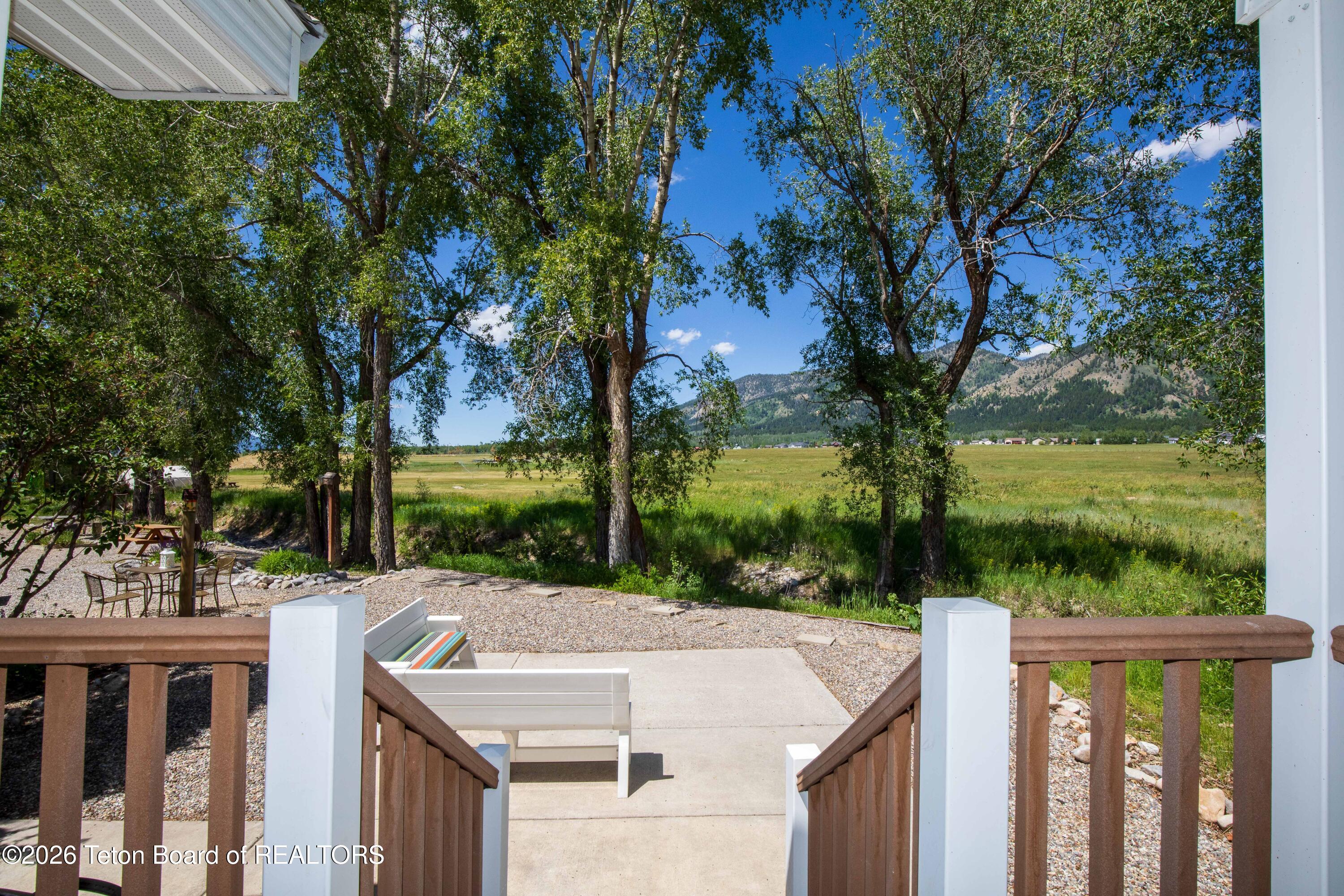 453 RIM Road