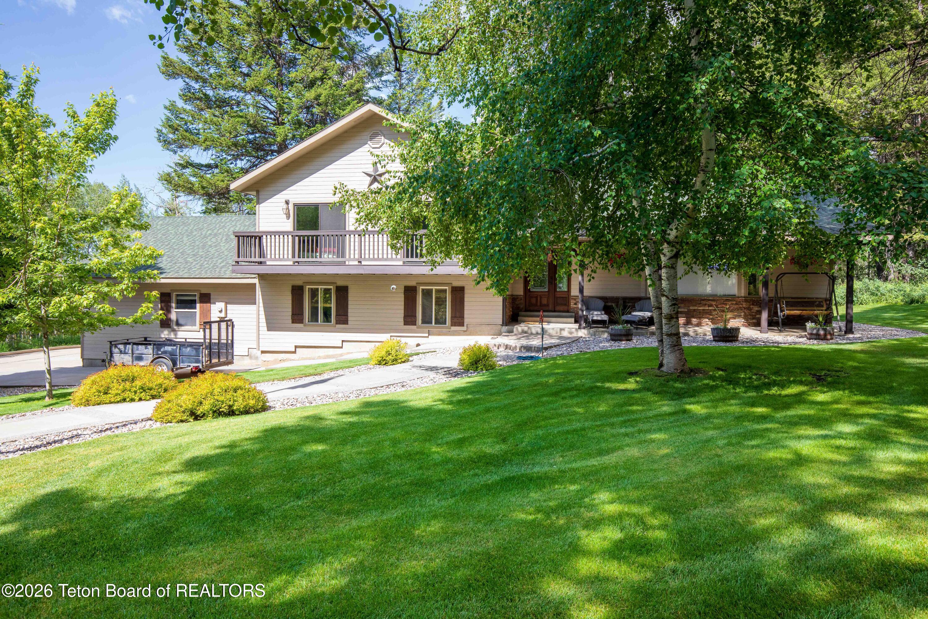 67 HILLSIDE Circle