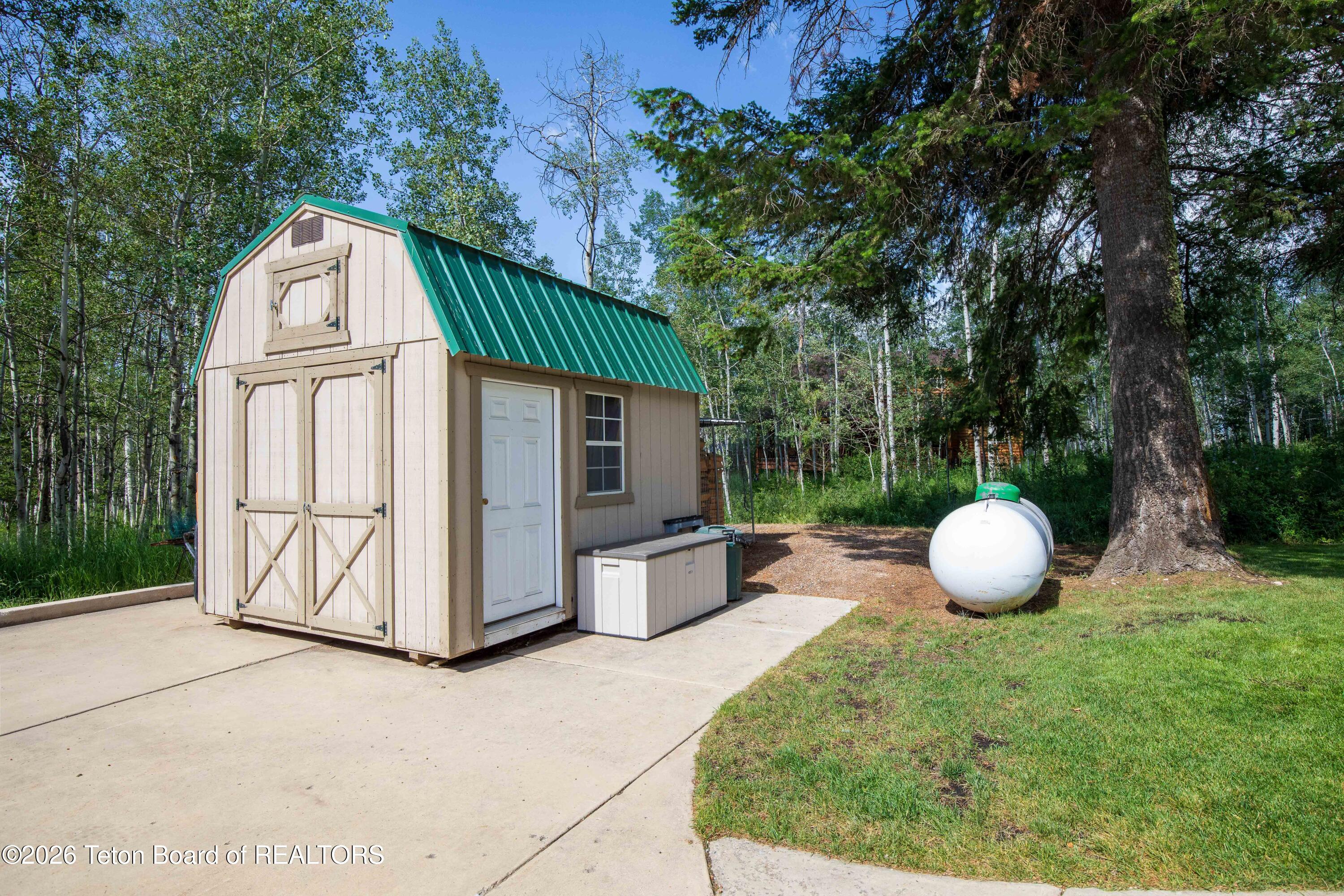 67 HILLSIDE Circle