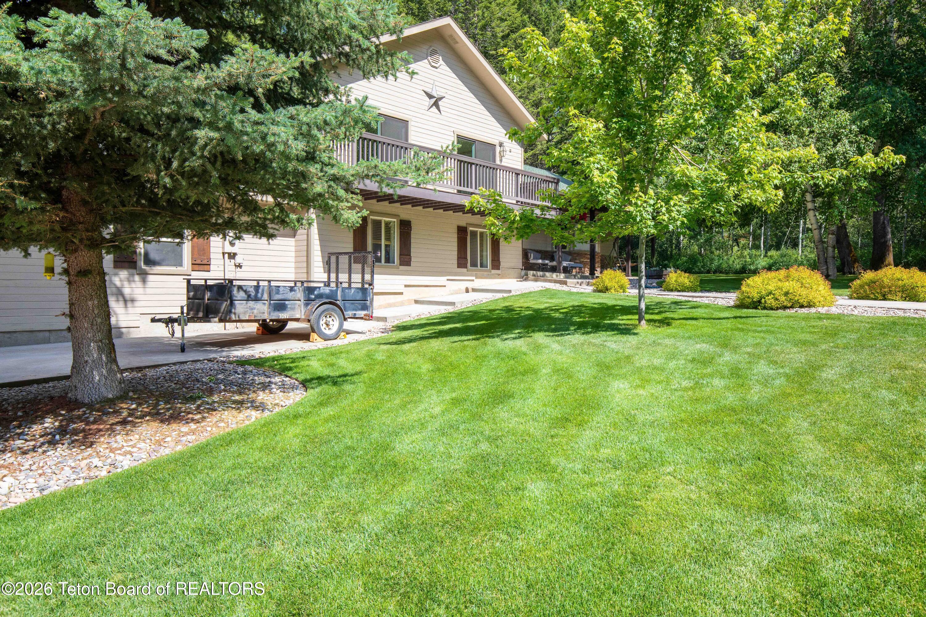 67 HILLSIDE Circle