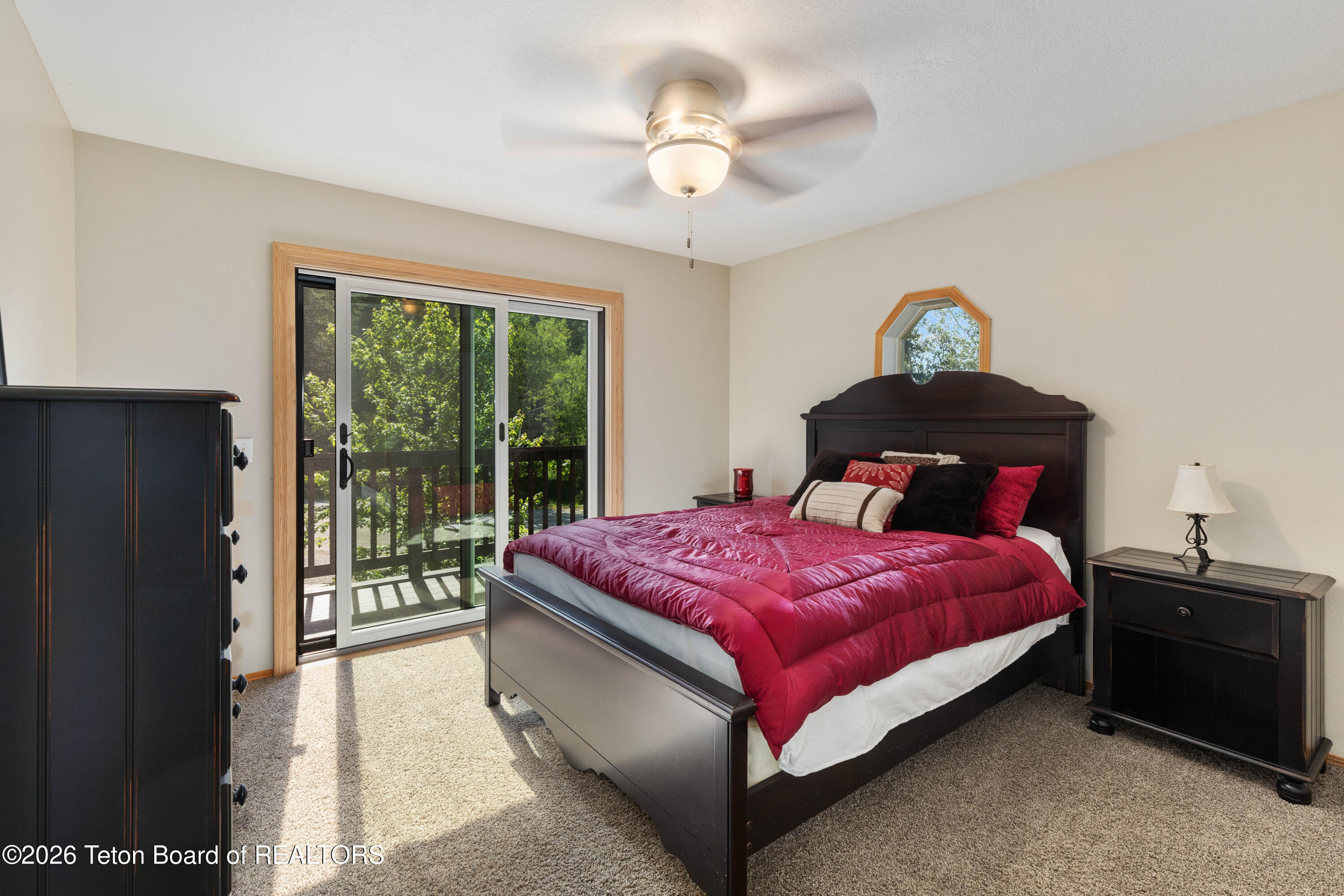 67 HILLSIDE Circle