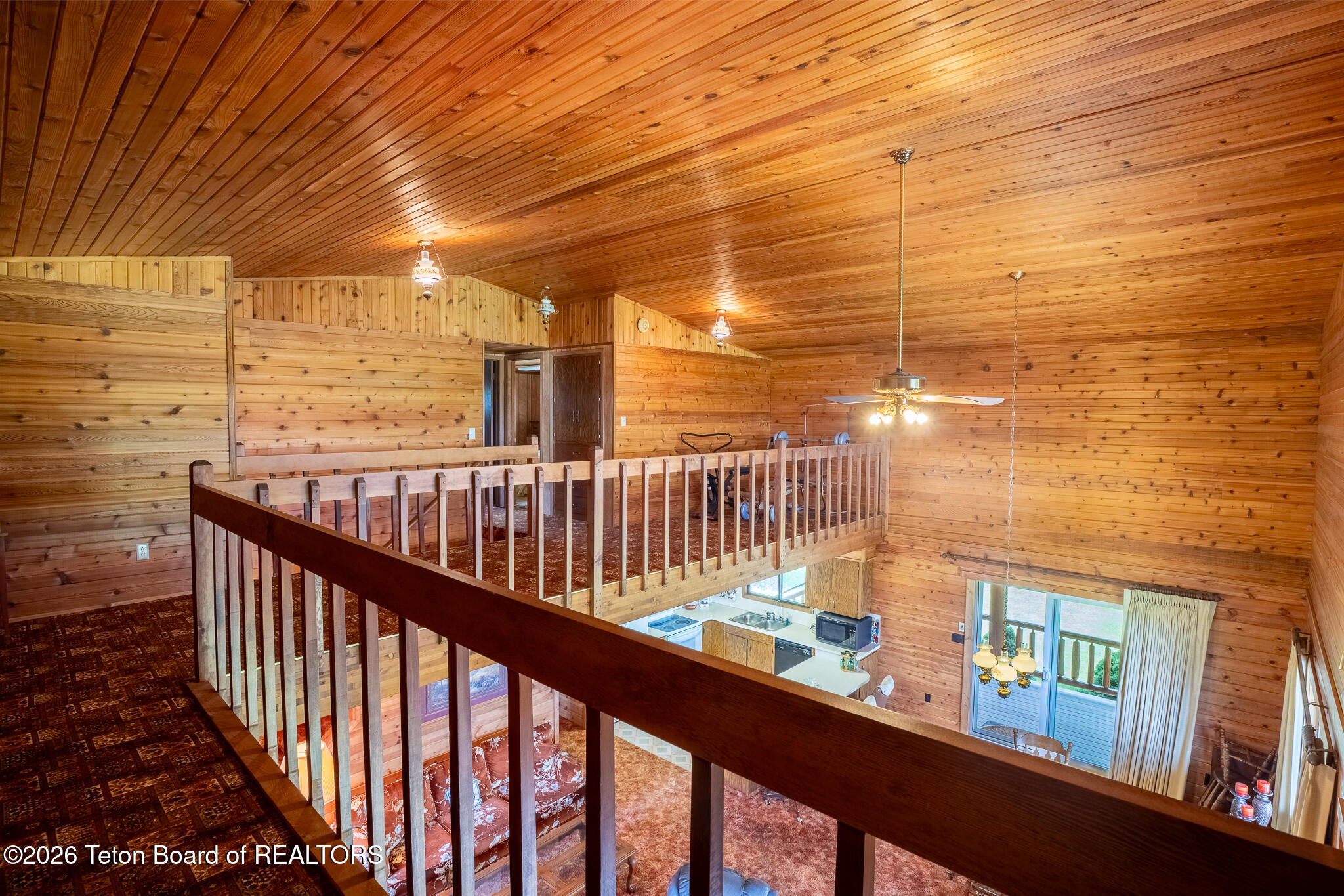 112 CANYON PINES WAY