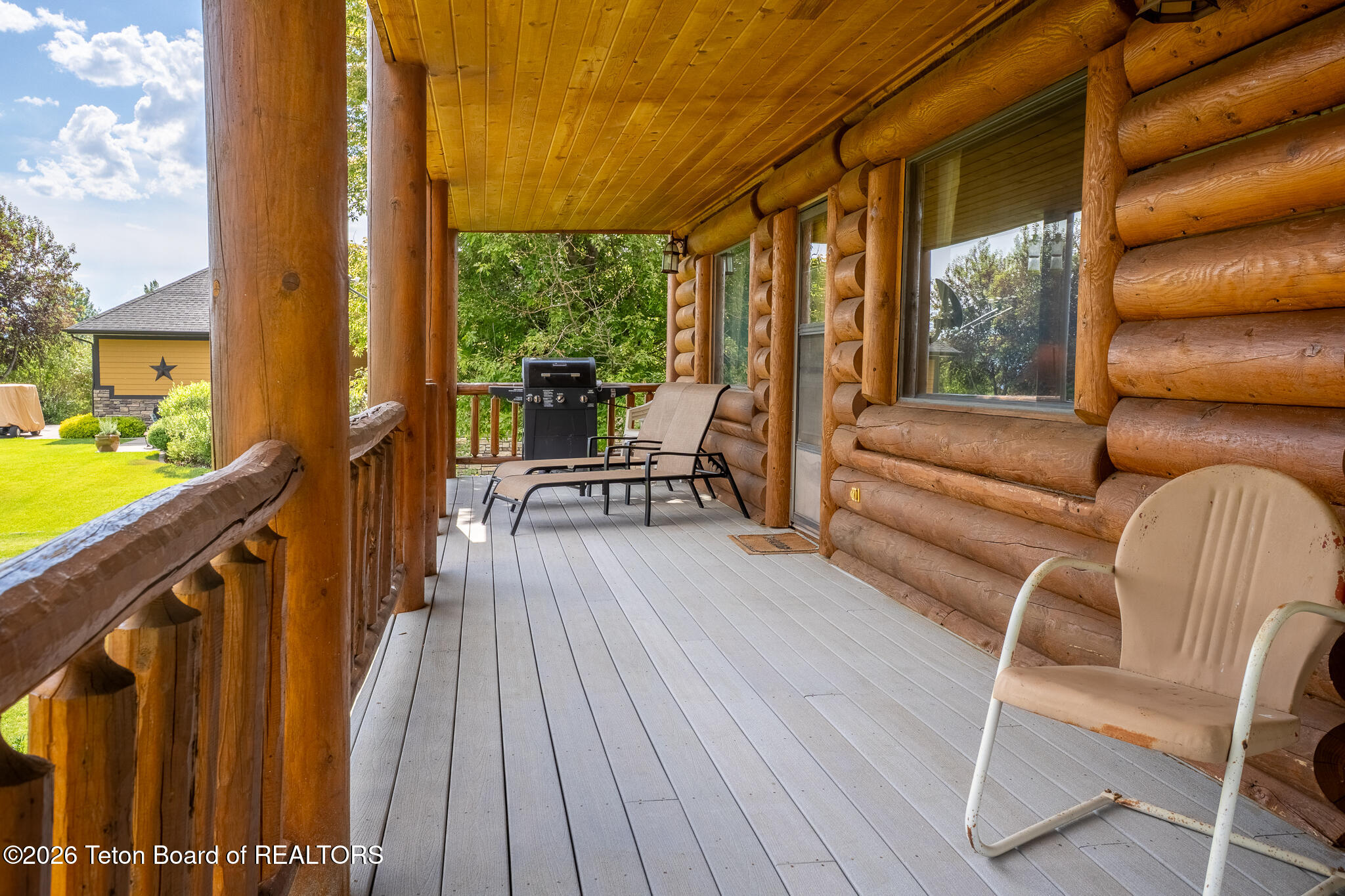 112 CANYON PINES WAY